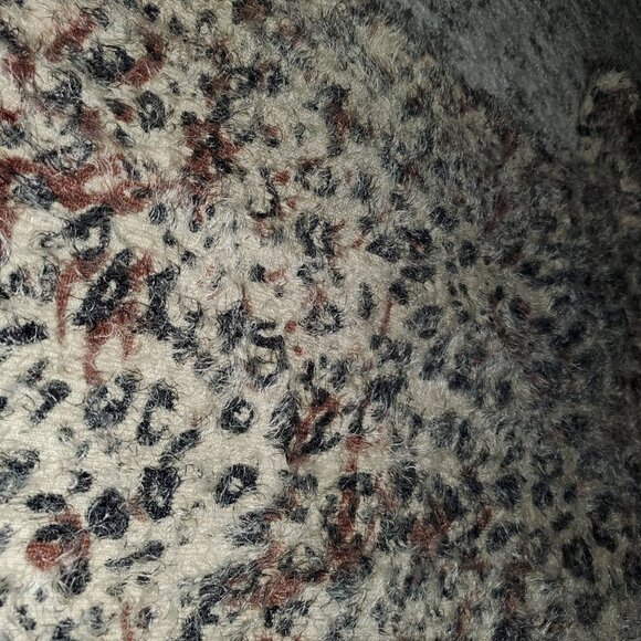 Foreign Exchange Women's Cheetah Print Fuzzy Long - Picture 4 of 7